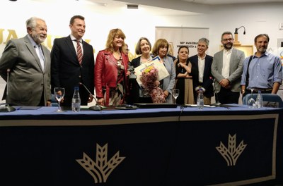 Fiona Donovan reconocida como Socia de Honor de la Asociación Huelva Nueva York